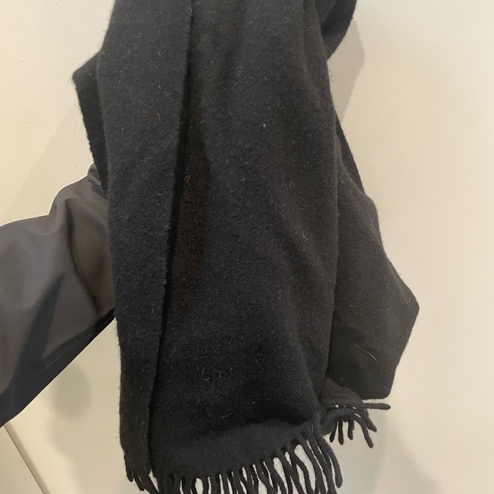 Acne wool scarf